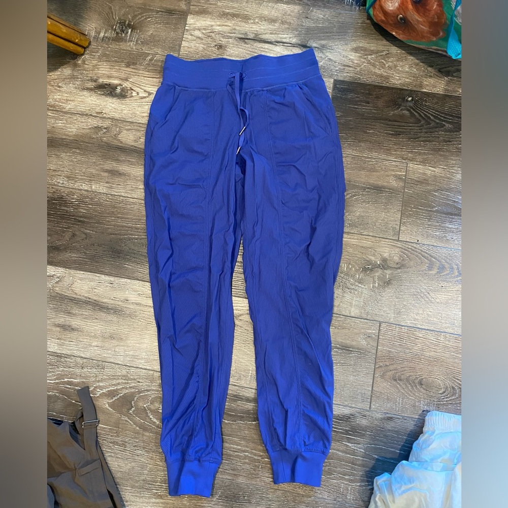 Lululemon dance studio jogger